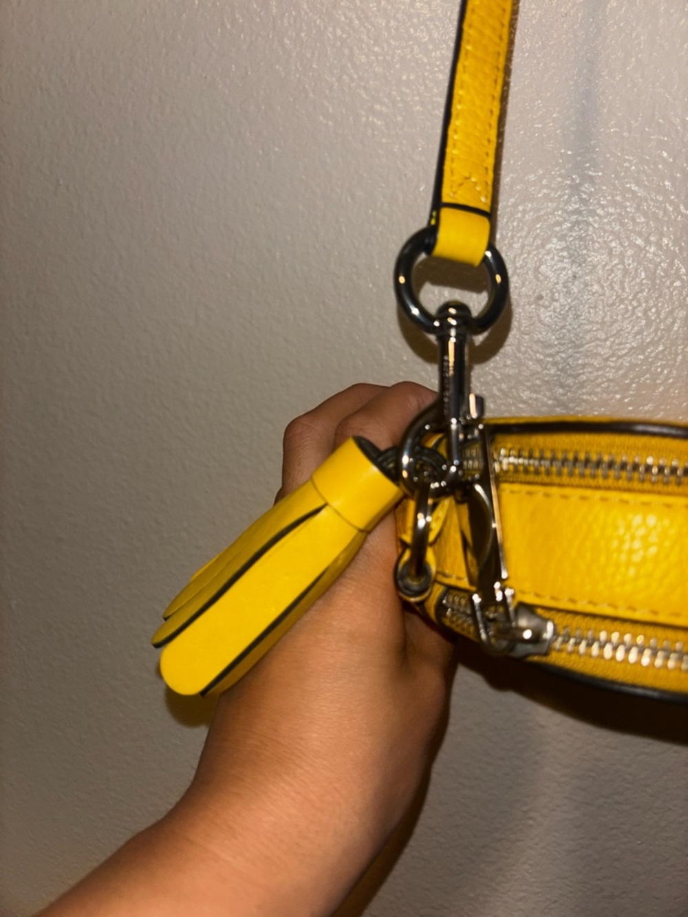 Marc Jacobs The Shutter Crossbody Bag Yellow Leather Silver Hardware - Picture 6 of 9